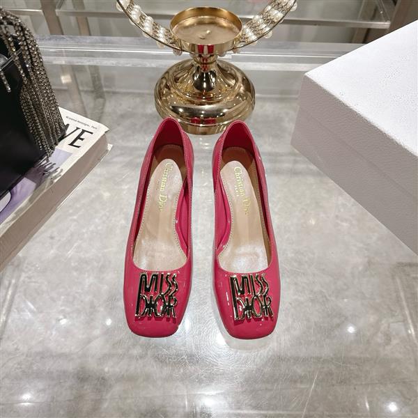 20251127171541359 270